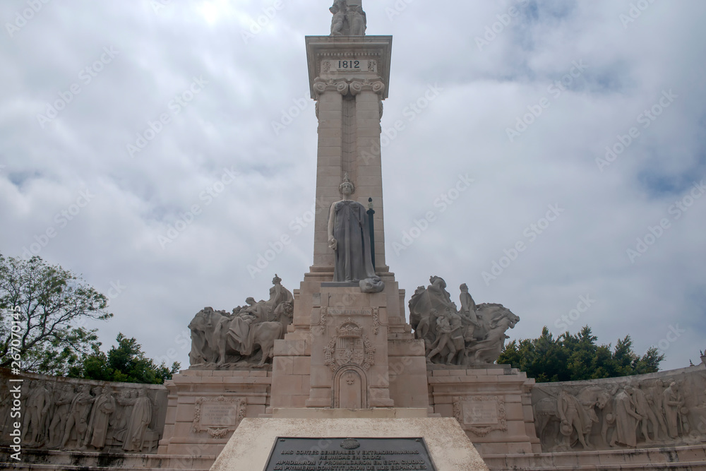 Plaza de España de Cádiz, Monumento a la Constitución de 1812