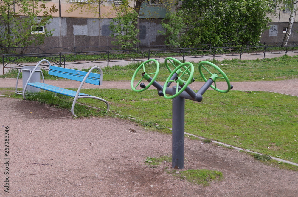 Outdoor fitness equipment, located in urban parks and recreation areas in residential areas of the city, for a healthy lifestyle.