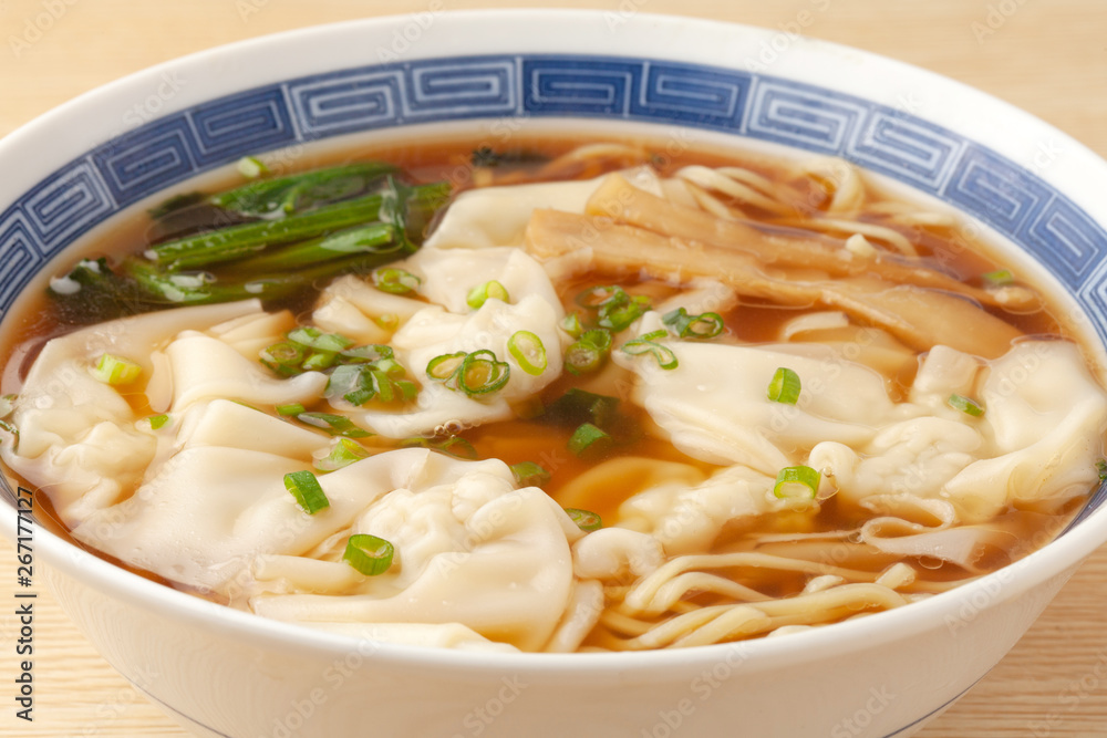 ワンタン麺 ワンタン麺