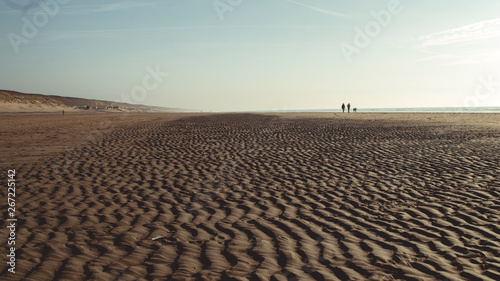 Waving Sand © Thomas
