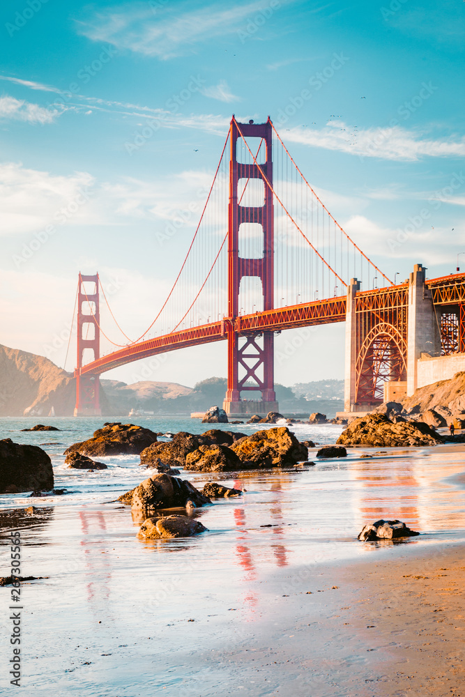 Golden Gate Bridge at sunset, San Francisco, California, USA