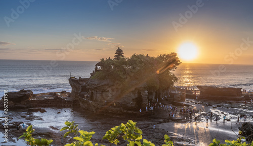 Cuadro en lienzo Sonnenuntergang Tempel Tanah Lot