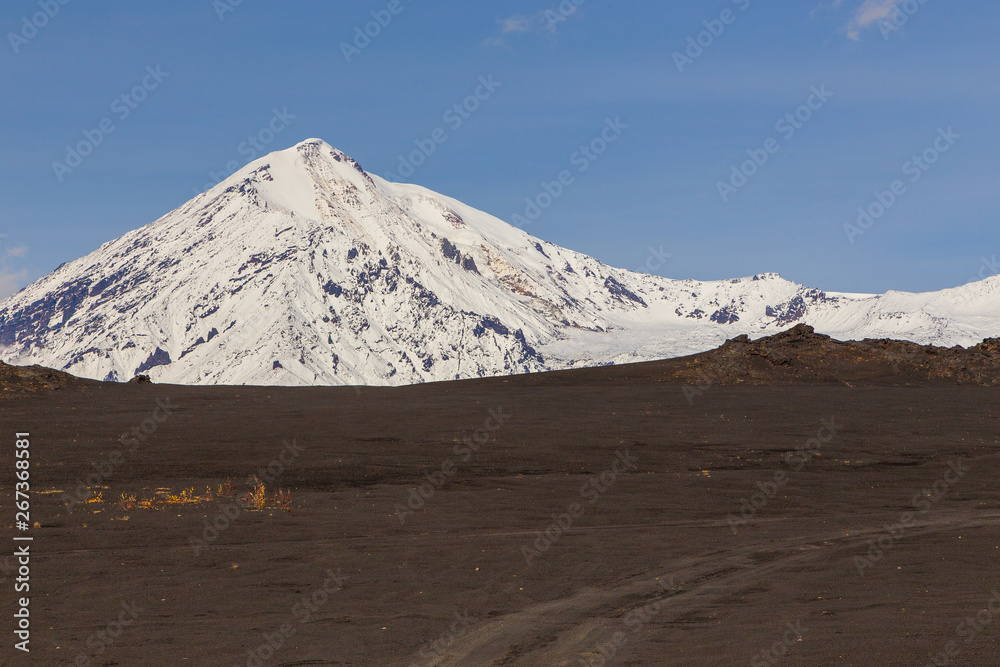 Mount Ostry Tolbachik, the highest point of volcanic complex on the Kamchatka, Russia.