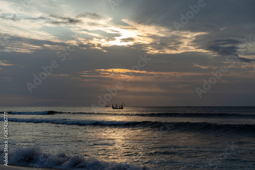 ship in the ocean at sunset © Денис Бухлаев
