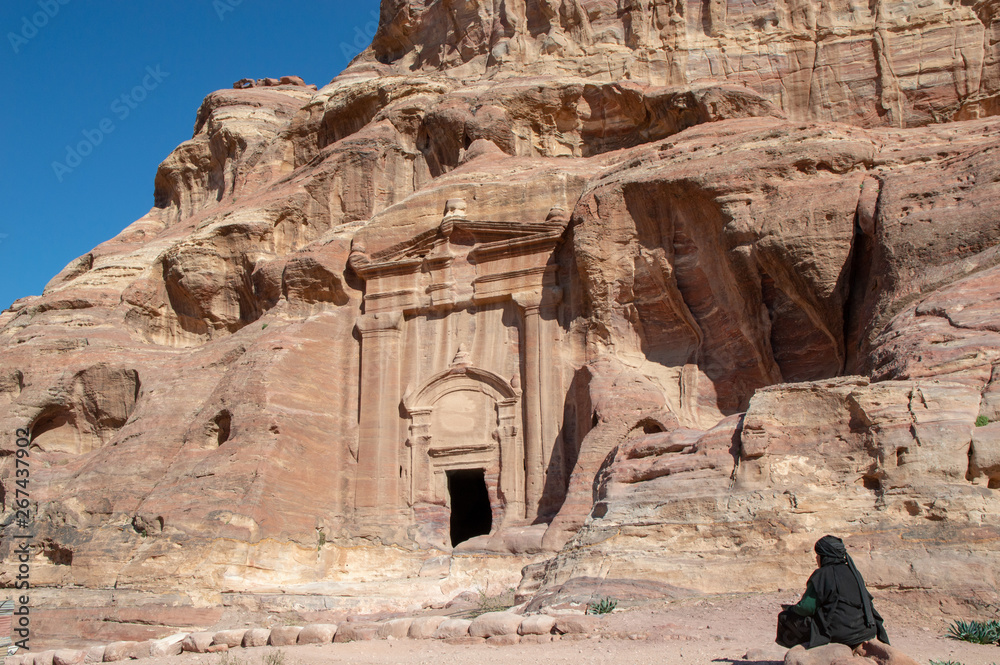 Petra ancient city, architectural treasure in Jordan.