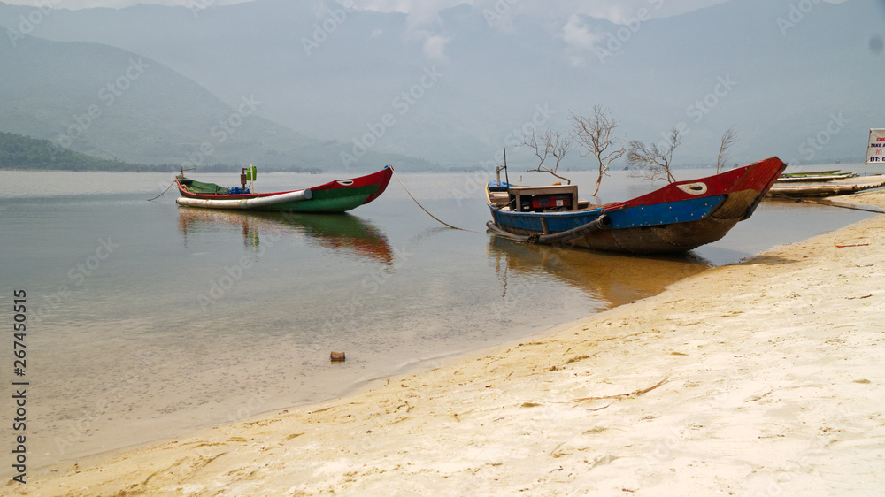 Vietnam lang co lake