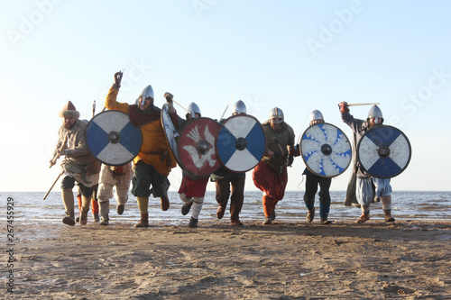 Slavic warriors reeanctors fight