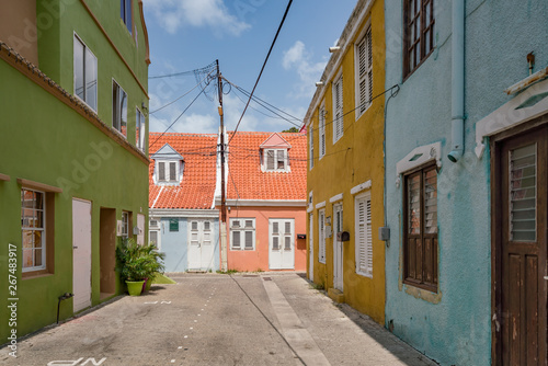 Fototapeta Naklejka Na Ścianę i Meble -  Otrobanda Side streets Views around the Caribbean Island of Curacao