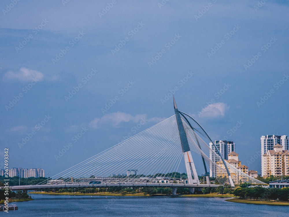 Obraz premium Seri Wawasan Bridge