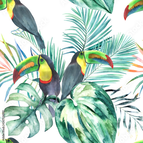 Summer seamless pattern with watercolor toucans, palm leaves. Hand drawnl ill...