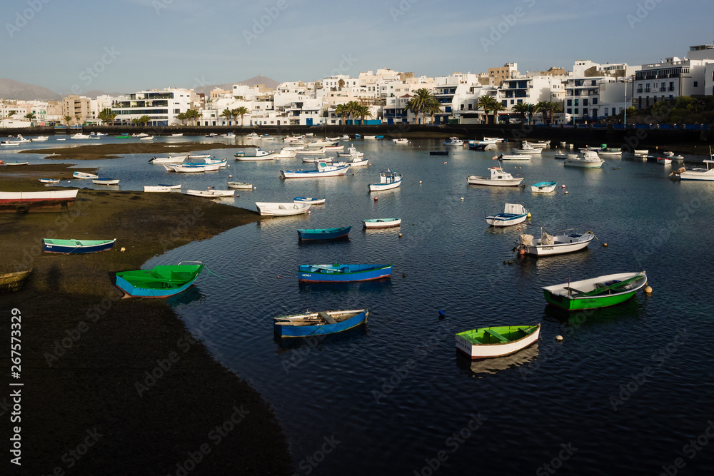 Obraz premium Boats in the lagoon of San Gines in Arrecife, Lanzarote.