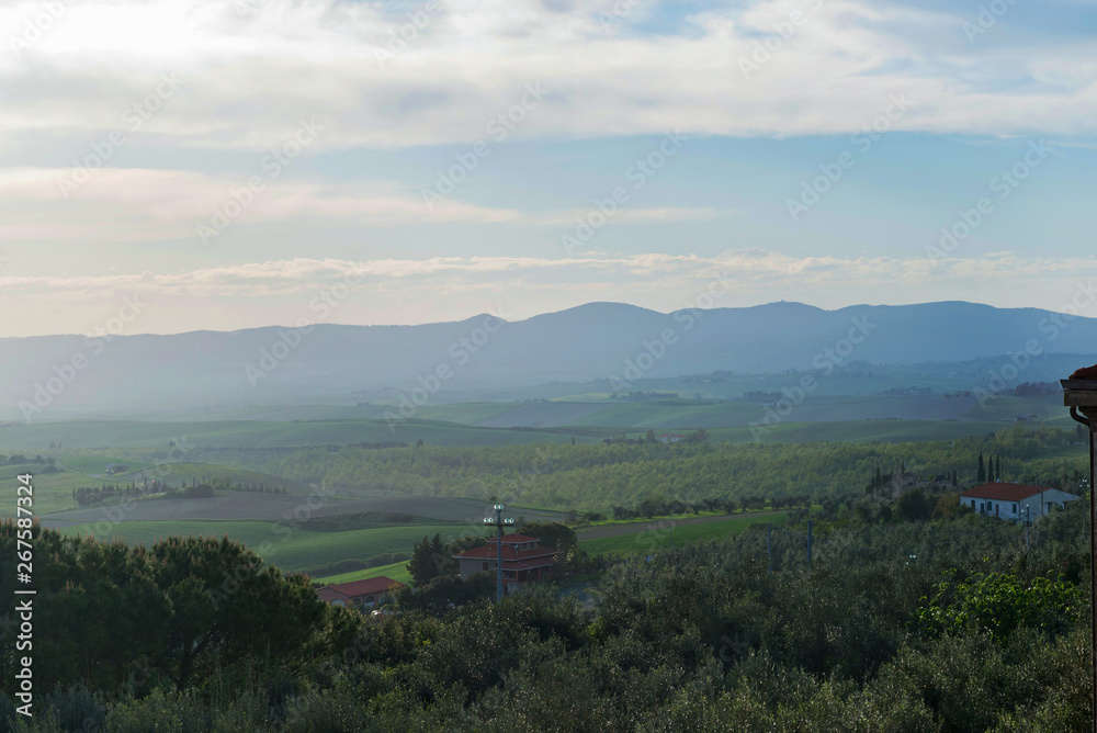 Naklejka premium Beautiful spring landscape in Tuscany