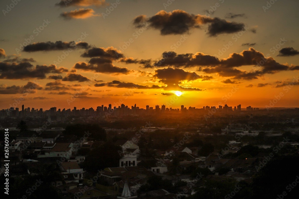 sunset over the city por do sol em Olinda 