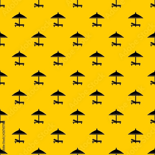 Bench and umbrella pattern seamless vector repeat geometric yellow for any design