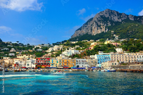 Fototapeta Naklejka Na Ścianę i Meble -  Colorful harbor, Marina Grande on the beautiful Mediterranean island of Capri, Italy