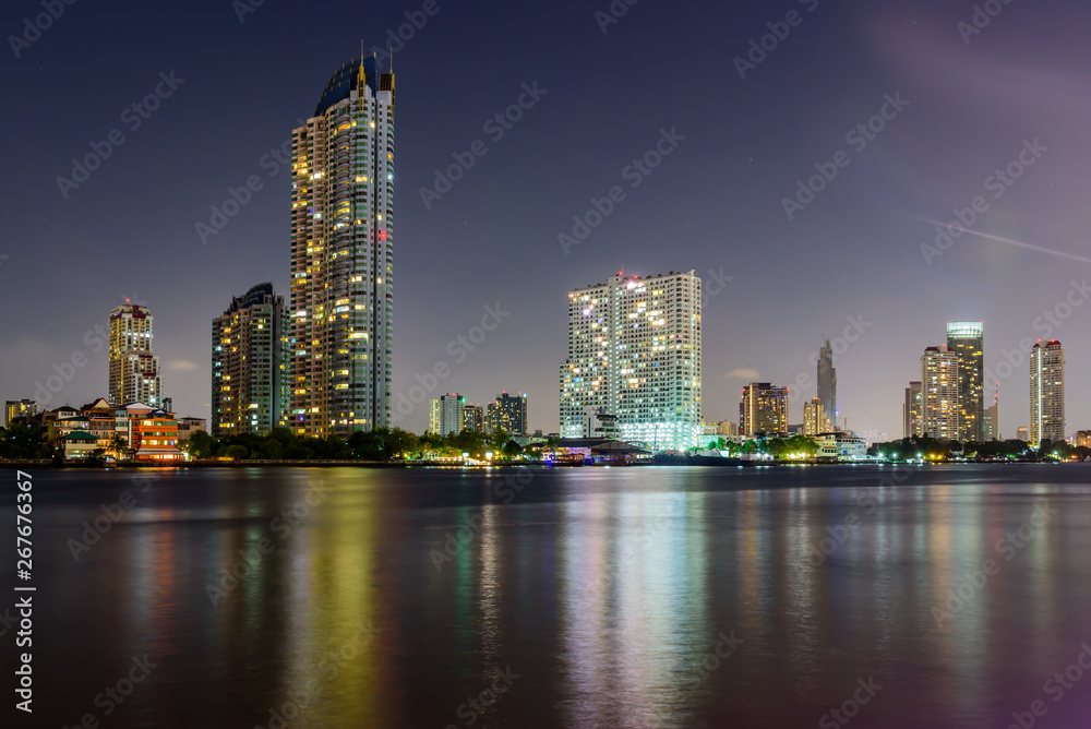 Fototapeta premium Bangkok with skyscrapers at night