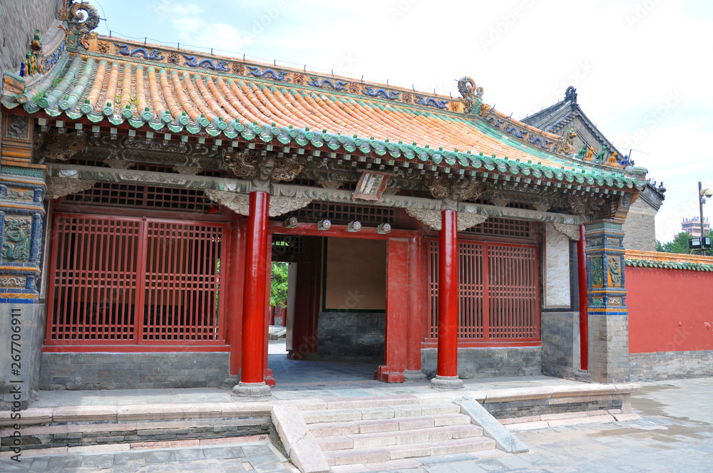 Zuoyi (Left) Gate beside the Chongzheng Hall in Shenyang Imperial Palace (Mukden Palace), Shenyang, Liaoning Province, China. Shenyang Imperial Palace is UNESCO world heritage site built.