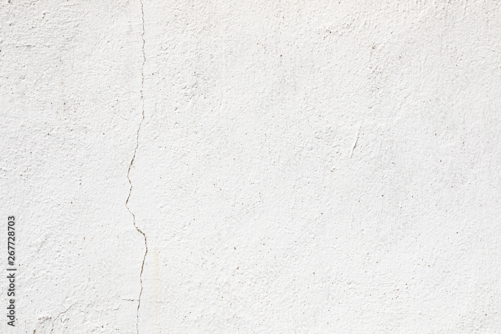 Fototapeta premium Crack in a white wall