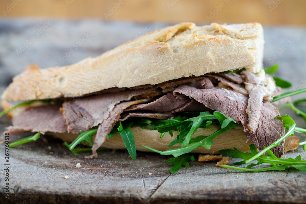 Roast beef, rocket and horseradish sandwich Roast beef, rocket and horseradish sandwich