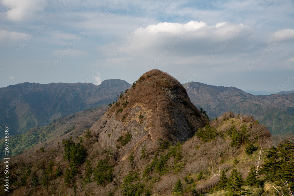 Naklejka premium 四国山脈 瓶が森UFOライン