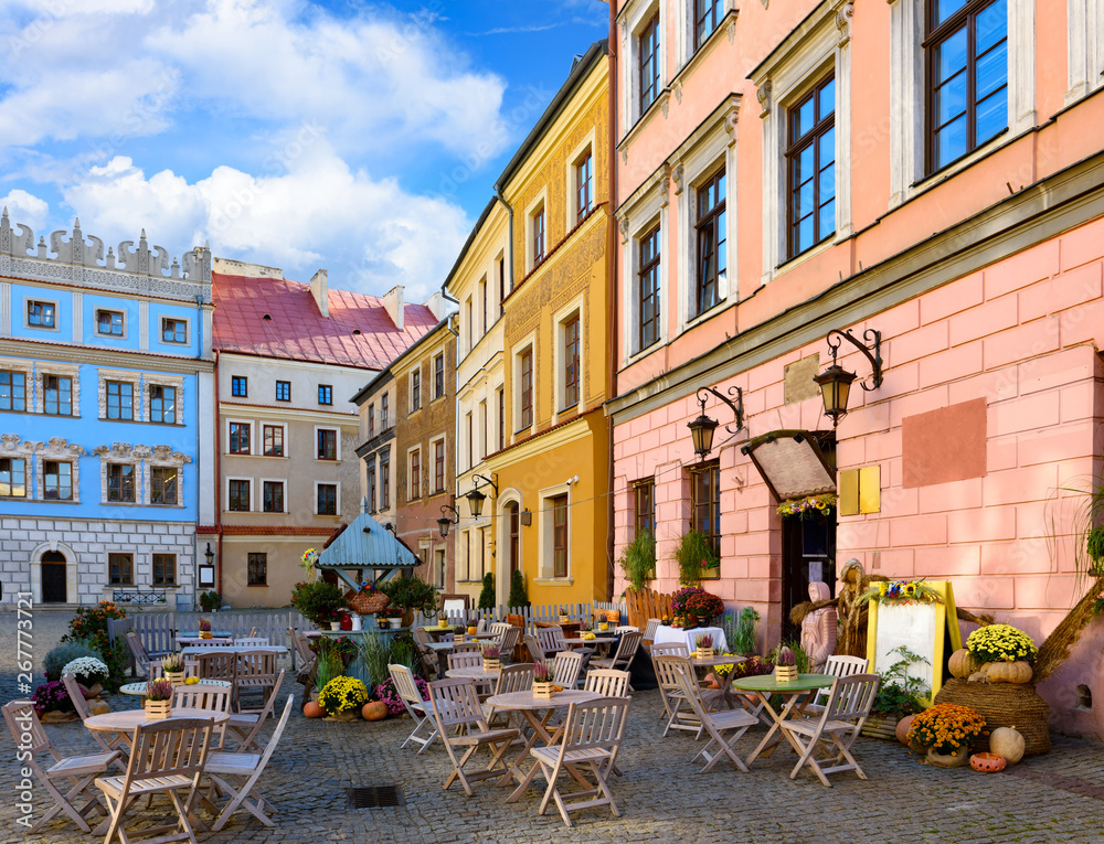 Street café in beautiful Lublin, Poland - obrazy, fototapety, plakaty 