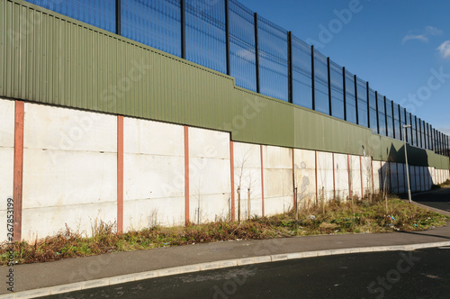Wallpaper Mural Peace wall in Belfast, Northern Ireland, to divide roman catholic and protestant communities. Torontodigital.ca