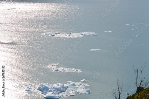 perito moreno photo