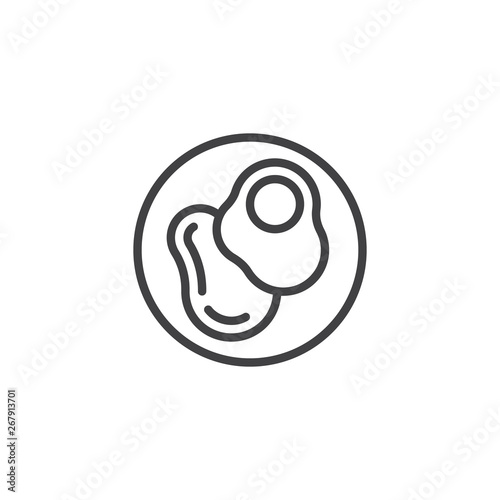 Fried egg on plate line icon. linear style sign for mobile concept and web design. Breakfast egg top view outline vector icon. Symbol, logo illustration. Pixel perfect vector graphics