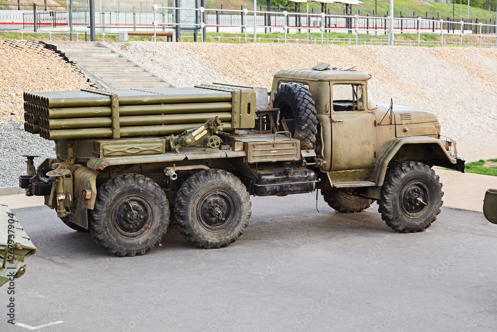 Grad rocket system on the chassis атомобиля the URALS Grad rocket system on the chassis атомобиля the URALS
