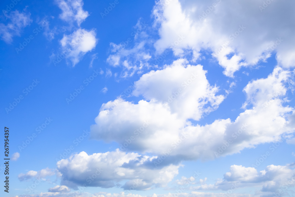 Fototapeta premium typical beautiful blue sky clouds background