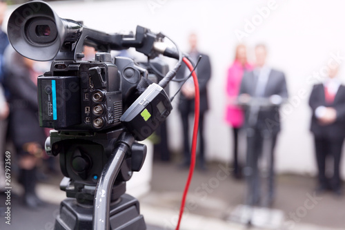 Filming news or press conference with a video camera