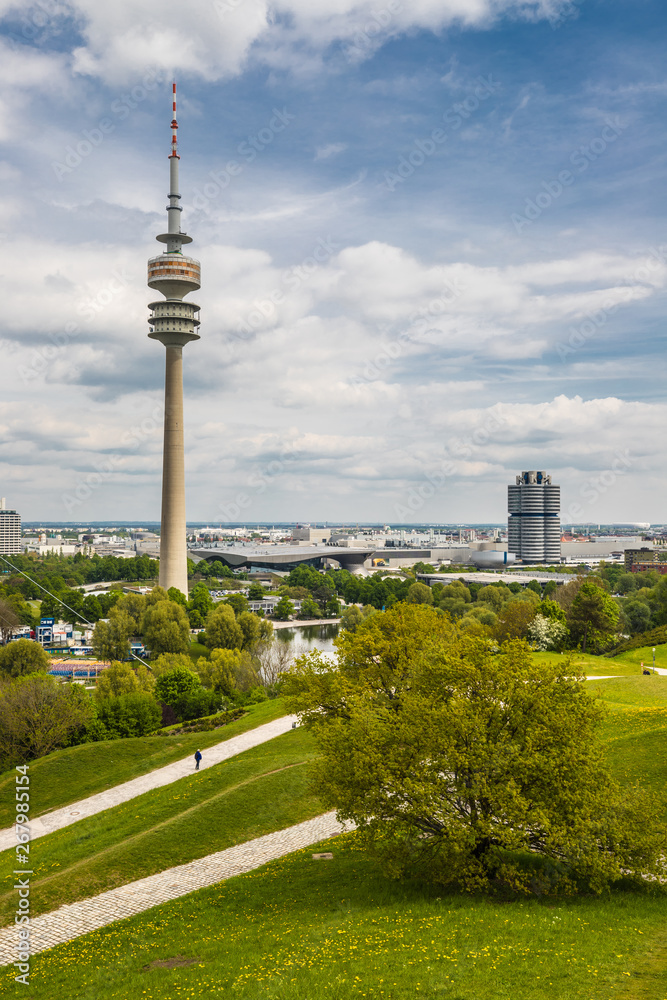 Naklejka premium Beautfiul City Panorama Views On Munich Bavaria Germany