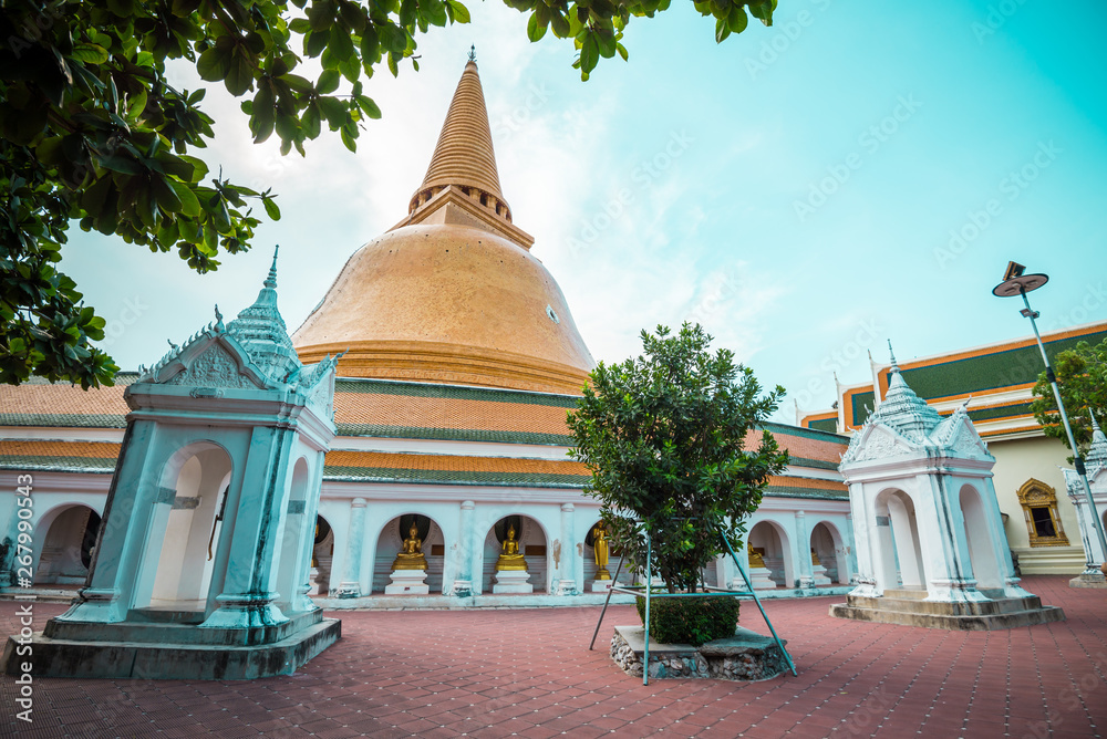 Fototapeta premium The most biggest golden pagoda in Thailand Phra Pathom Chedi, Nakhon Pathom province - Travel popular temple destination landmark in Thailand near Bangkok.