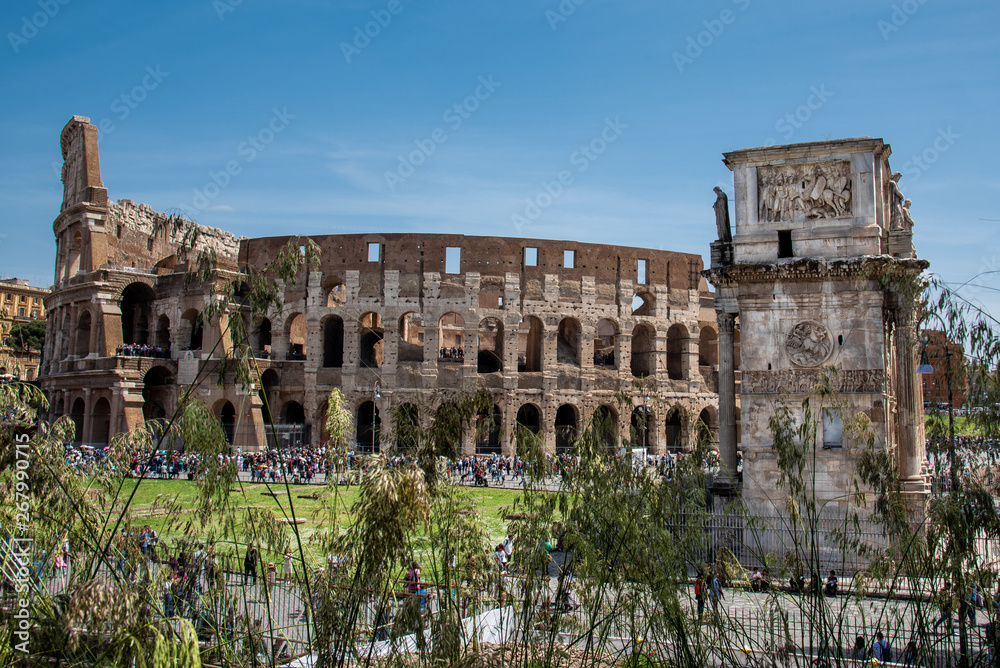 Colosseo e Arco di Costantino, Roma 