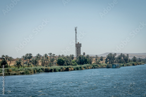 Buildings and homes on the banks of the Nile river. Egypt © Marlene Vicente