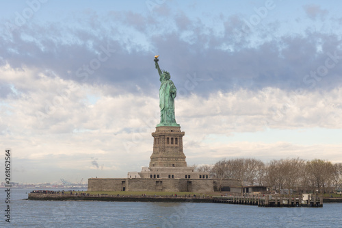 Statue of liberty in New York © Gabriel Ramos