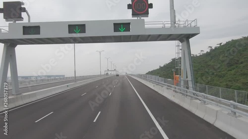 香港・マカオ/港珠澳大橋（こうじゅおうおおはし）移動映像