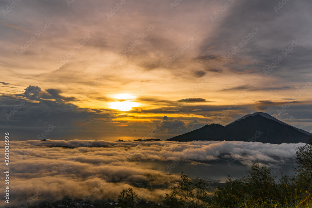 Sunrise Vulcano in Bali Indonesia Sunrise Vulcano in Bali Indonesia