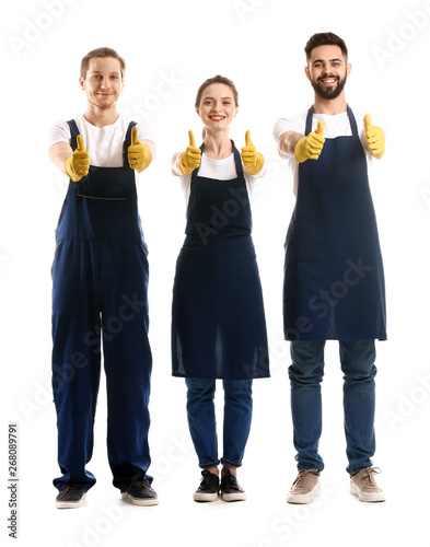 Cleaning service workers sh...