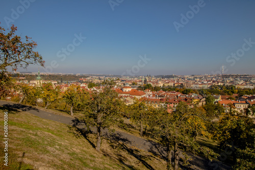 Der Laurenziberg Park im Herbst in Prag, Tschechische Republik photo