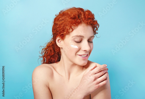 Beautiful redhead woman app...