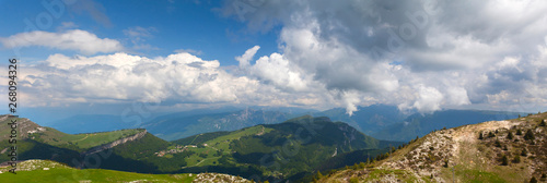 Lake Garda mountains © erika8213