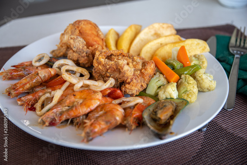 Seafood, Fried chicken with french fries