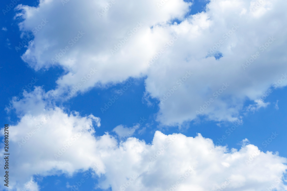 Obraz premium Beautiful blue sky with clouds. Cloudy sky in good weather.