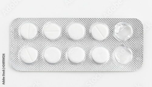 Fotografija Silver blister packs pills isolated on white