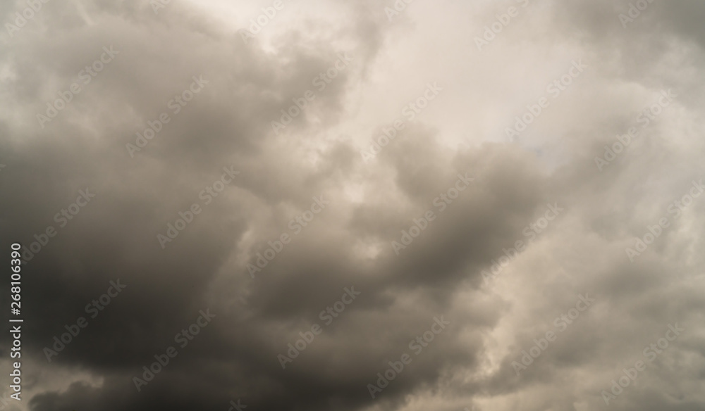 Obraz premium storm clouds float across the sky