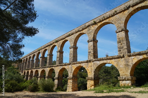 ラス・ファレラス水道橋