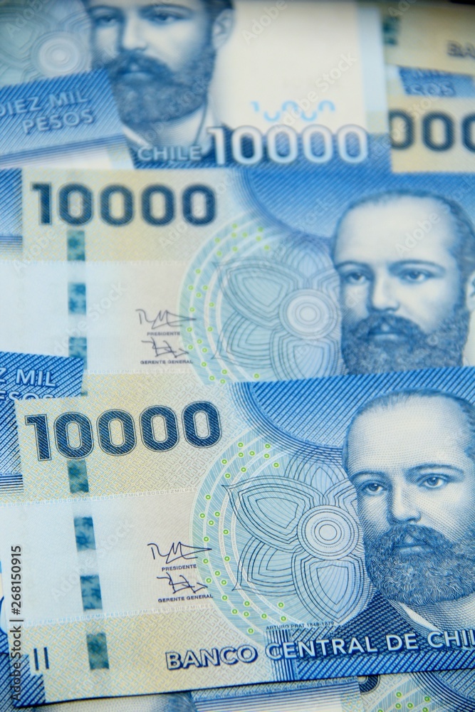 Fototapeta premium Chilean peso bills - background