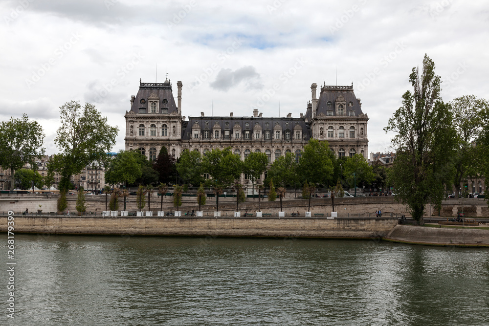 View of the town hall from the Seine . Paris