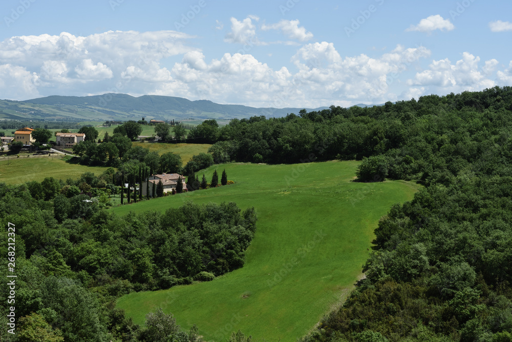 View on Tuscany field View on Tuscany field